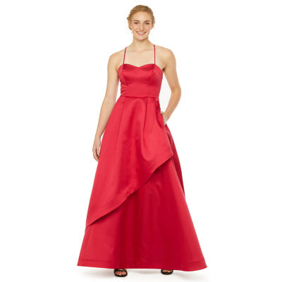 Social Code Sleeveless Ball Gown 