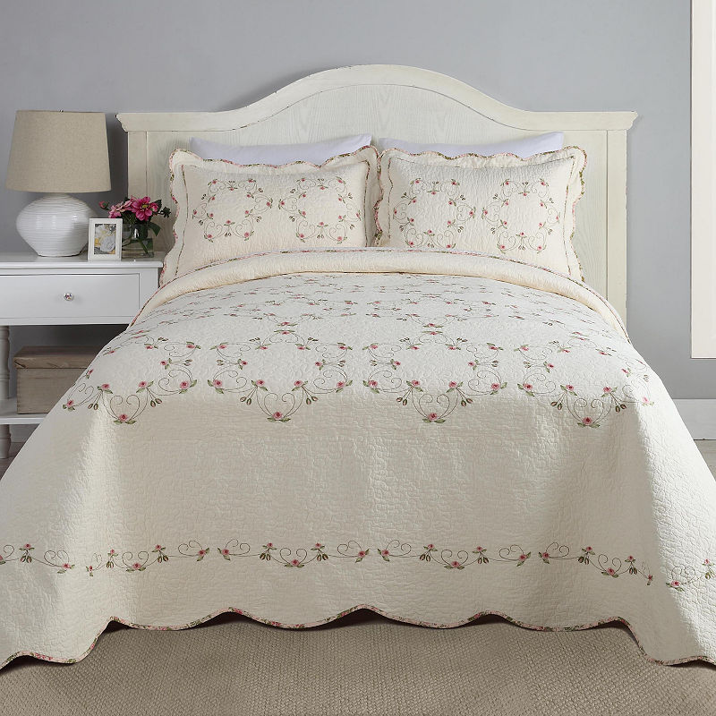 Modern Heirloom Felisa Bedspread, Queen