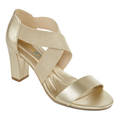 jcpenney gold heels