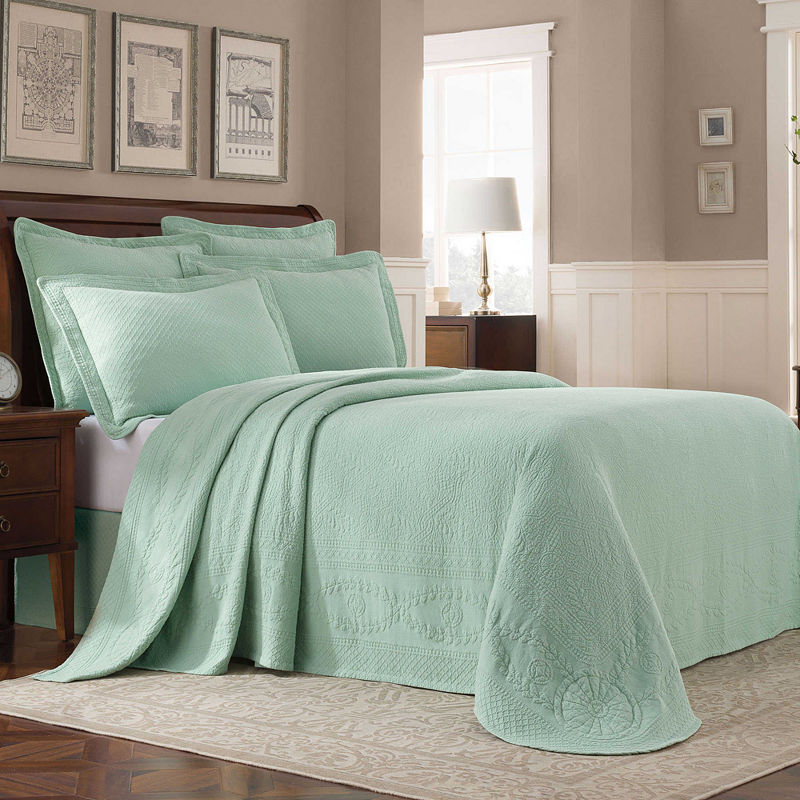Royal Heritage Home Williamsburg Abby Bedspread, Sage, Twin