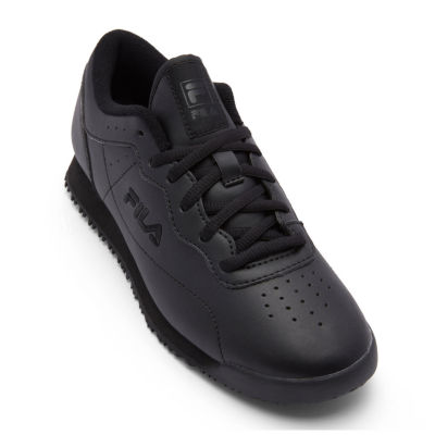 fila viable slip resistant shoes