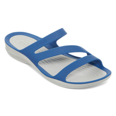 crocs slip on sandals