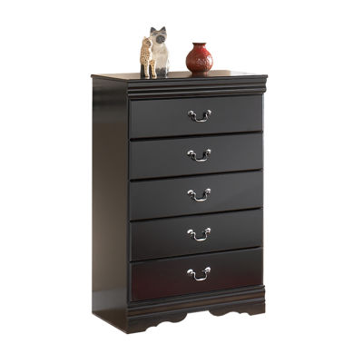 Signature Design By Ashley Gilmore 5 Drawer Chest Color Black