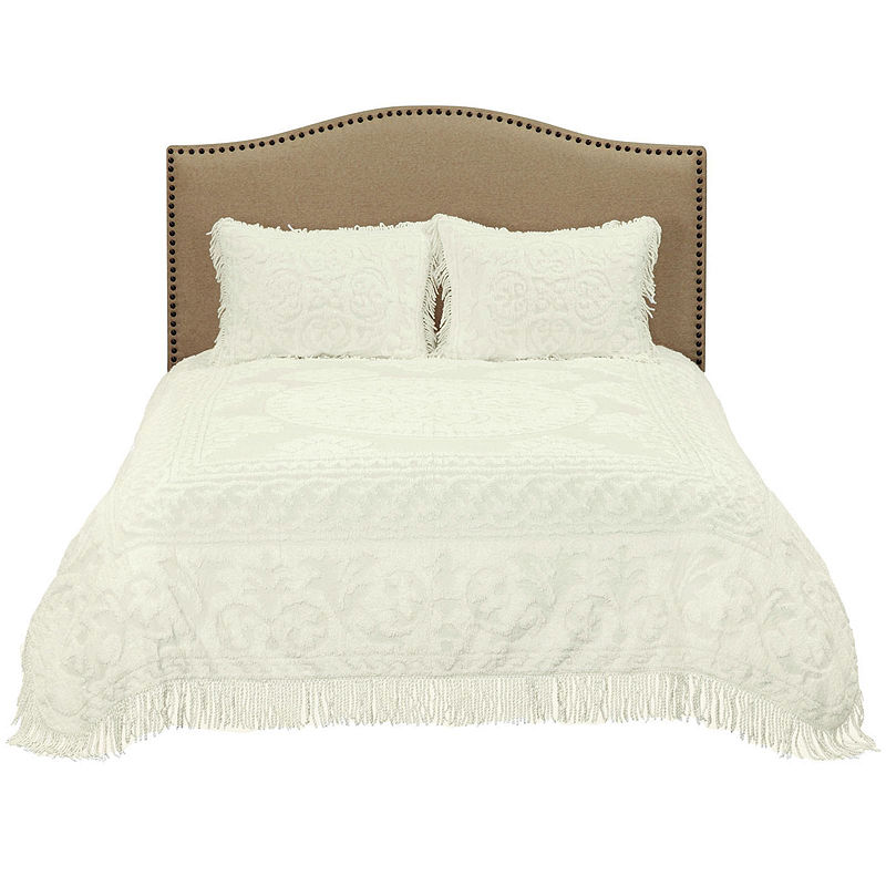 Medallion Chenille Bedspread, Full, White