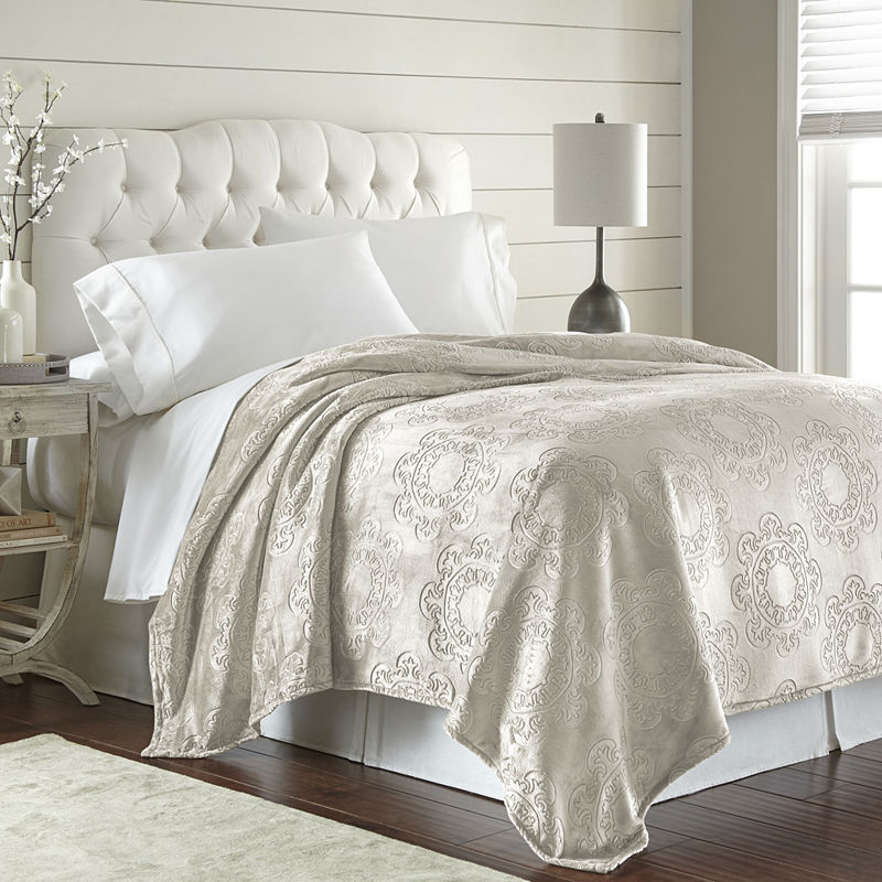 UPC 801418189543 product image for Italian Tile Hot Pressed Velvet Plush Blanket | upcitemdb.com