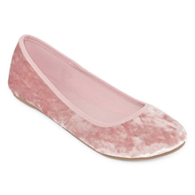 city streets ballet flats