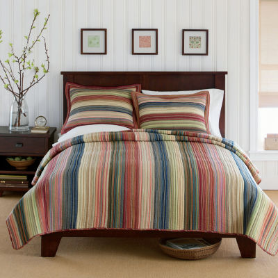 striped quilt