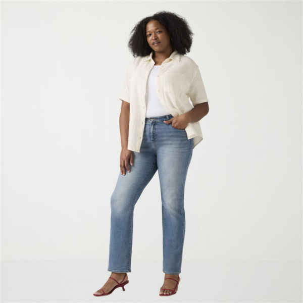 Levi's® Womens Plus Mid Rise 314™ Straight Leg Jean