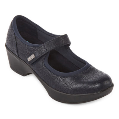 jcpenney womens casual shoes