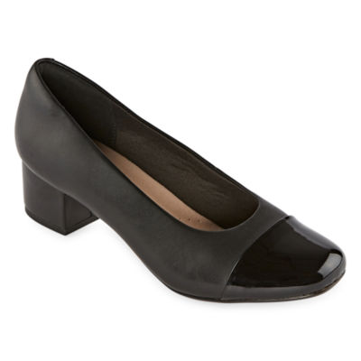 clarks block heel pumps