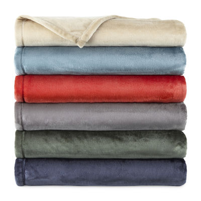 Home Expressions Velvet Plush Solid Throw