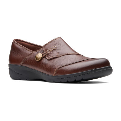 round toe clarks loafers womens
