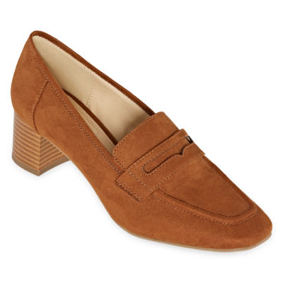 slip on womens pumps