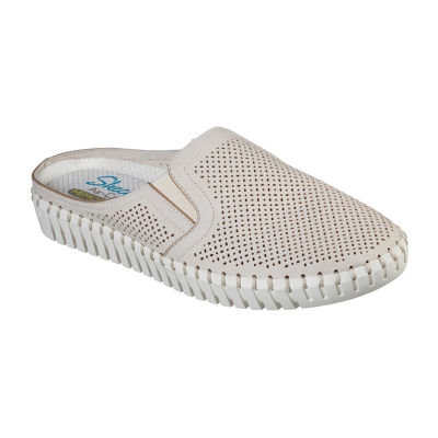 skechers love