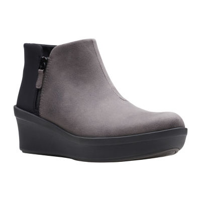 jcpenney clarks womens boots