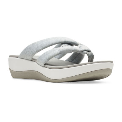 jcpenney clarks flip flops