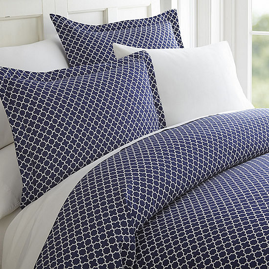 Casual Comfort Premium Ultra Soft Quatrefoil Pattern Wrinkle