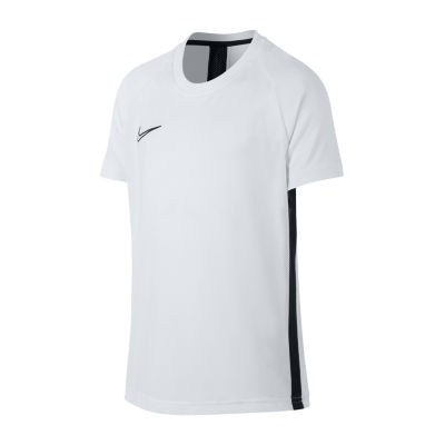 boys white nike shirt