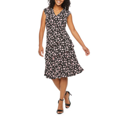 robbie bee short sleeve floral fit & flare dress