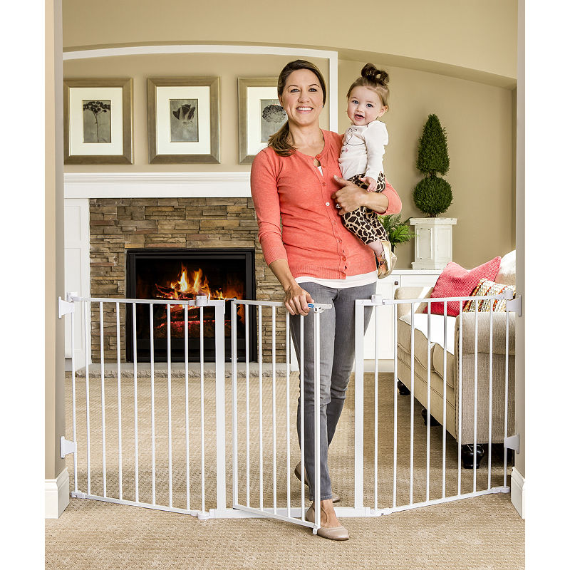 Regalo 76 Inch Super Wide Baby Gate  3-Panel Baby Safety Gate  Configurable  Age Group 6 to 24 Months