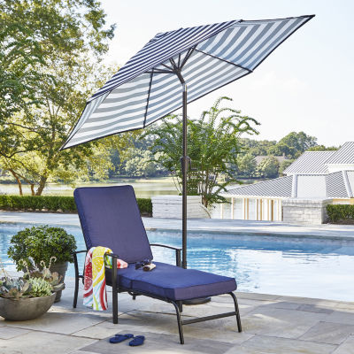 pool lounge chair with umbrella