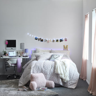 mauve bedding