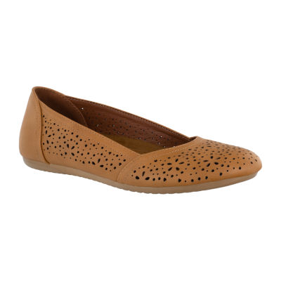easy street ballet flats