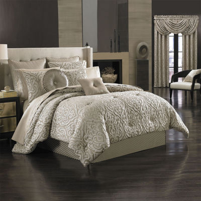 Queen Street Antonia 4 Pc Damask Scroll Heavyweight Comforter