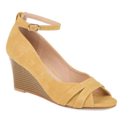 journee collection seely wedge pump