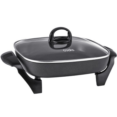 covered skillet pan