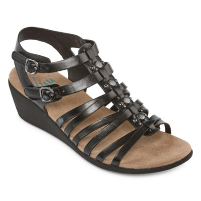 2 inch heel cowboy boots