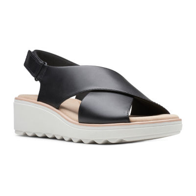 clarks women's wedge shoes