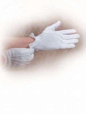 White Gloves Med