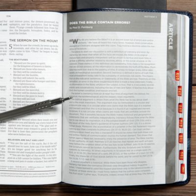 CSB Apologetics Study Bible, Navy LeatherTouch, Indexed