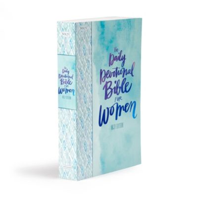 NKJV Daily Devotional Bible for Women, Trade Paper