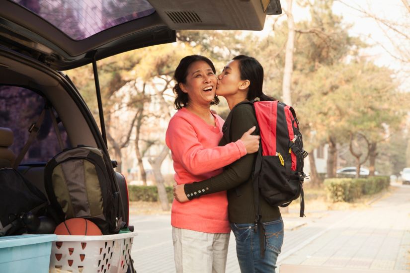 Asian mother and daughter, 