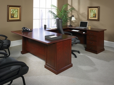 Heritage Hill Executive U-Shaped Desk - 72"W