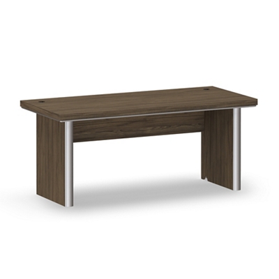 Metropolitan Executive Desk