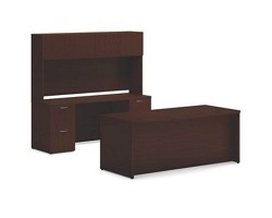 Mod 72"W Bowfront Desk w/ Credenza and Hutch Set