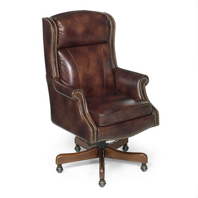 Traditional Executive Chair in Leather