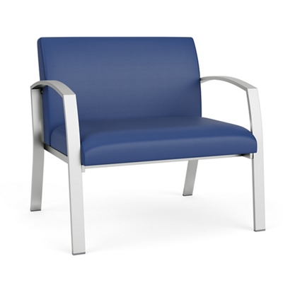 Ensemble Bariatric Chair with Healthcare Vinyl