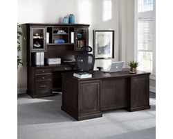 Statesman Executive Desk w/ Hutch and Credenza Set