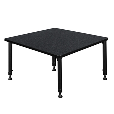 ID 　235666　スタッフテーブル Merit Square Height-Adjustable Table - 42