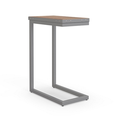 Rivet Pull Up Table