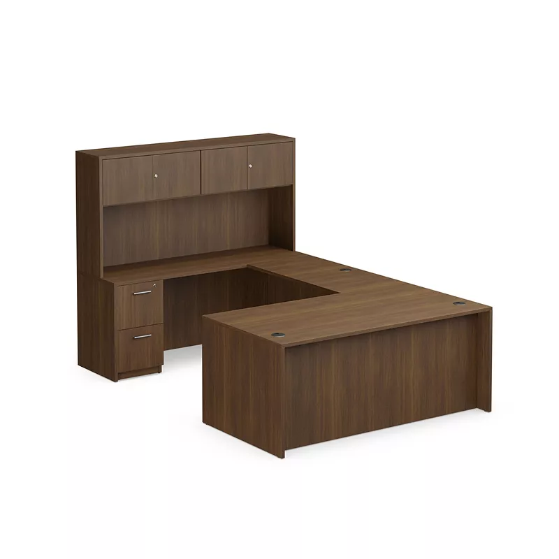U-shaped Desks