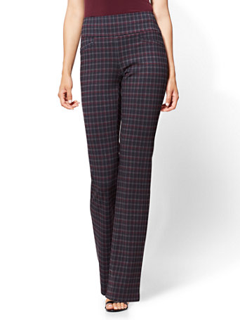 NY&C: 7th Avenue Pant - Pull-On Bootcut - Burgundy Plaid