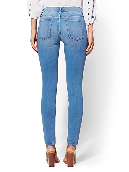 Super Stretch Jeans for Women | New York & Company