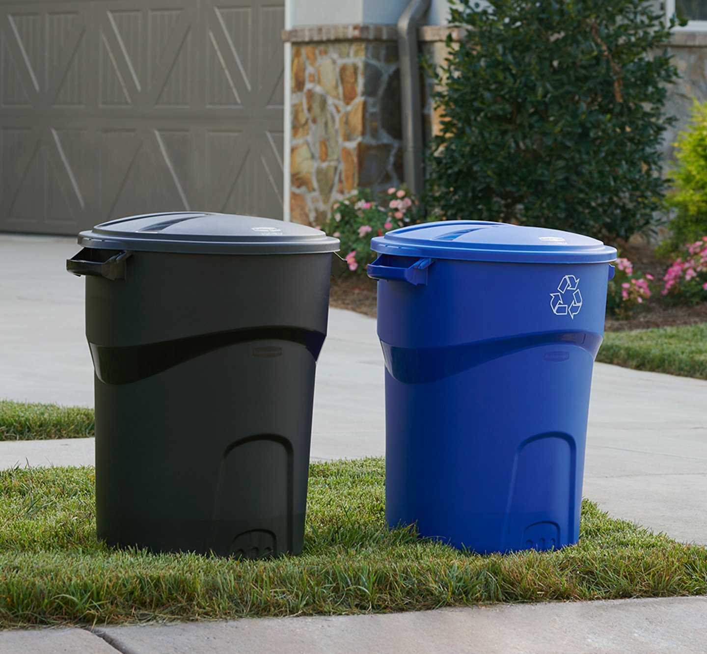 Cleaning Supplies & Trash and Recycling Bins Rubbermaid