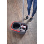 mop in bucket image number 6