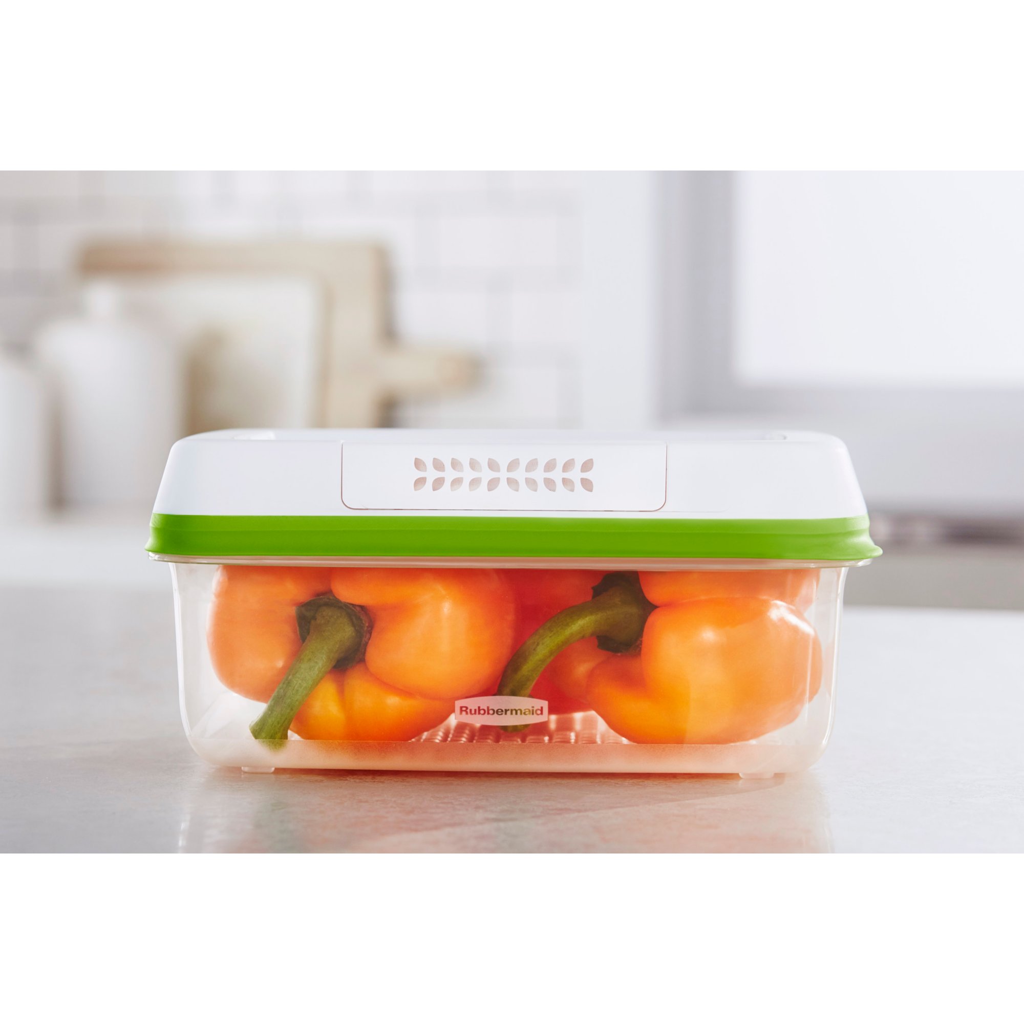 Rubbermaid FreshWorks Produce Saver 4-pc Medium Short Food Storage